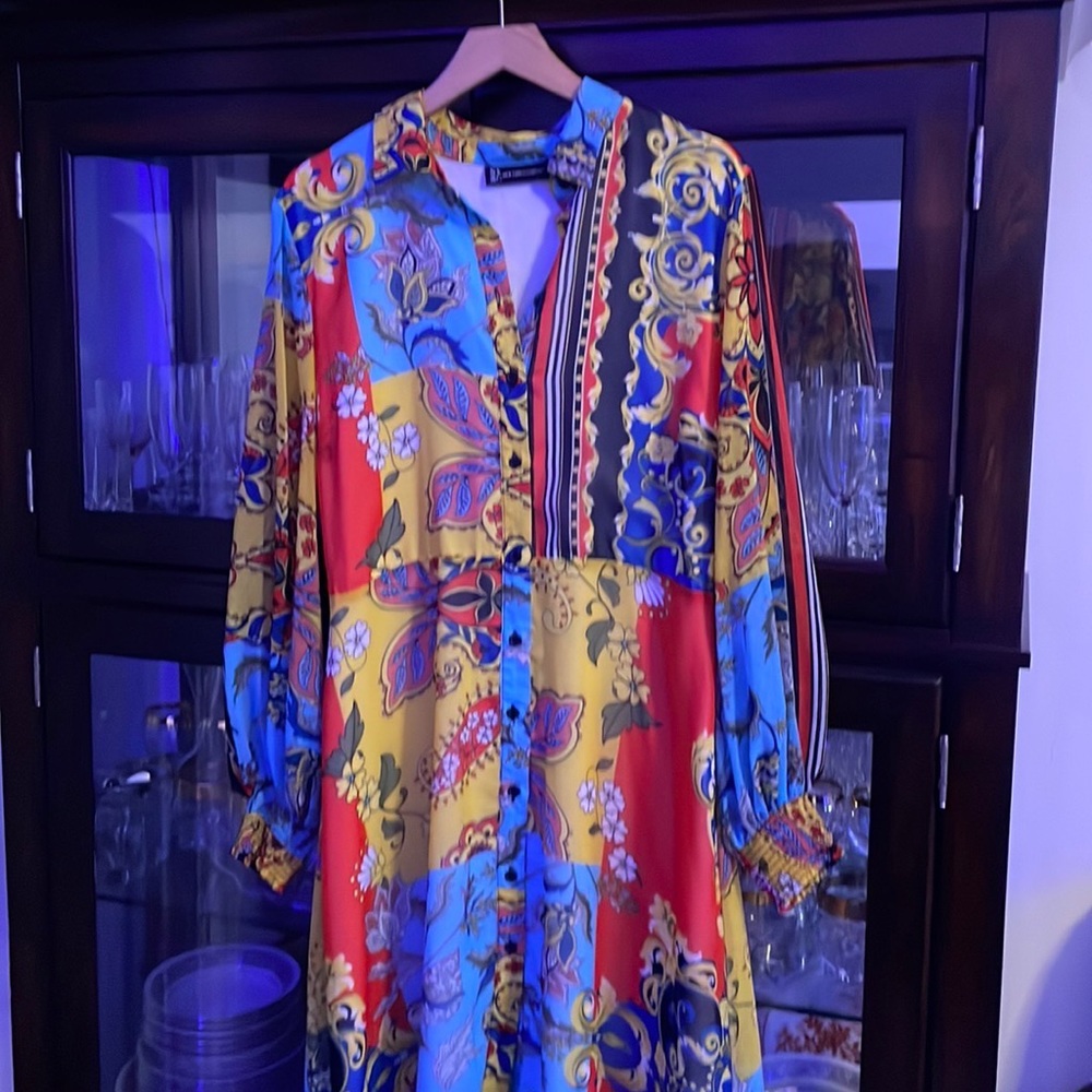 New York & co long sleeve floral knee length button down dress